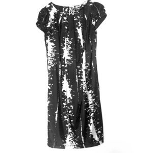 Tie Dye short sleeves mid length dress.